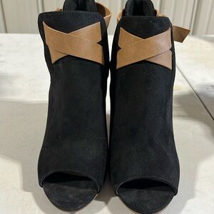 Just fab, size 7.5, black and brown